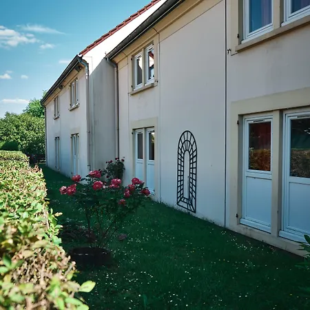Premiere Classe Metz Nord - فندق