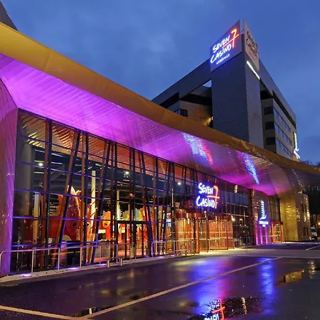 Premiere Classe Metz Nord - فندق