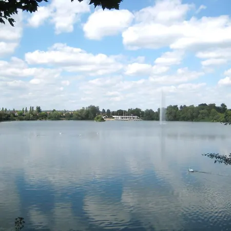 Premiere Classe Metz Nord - فندق